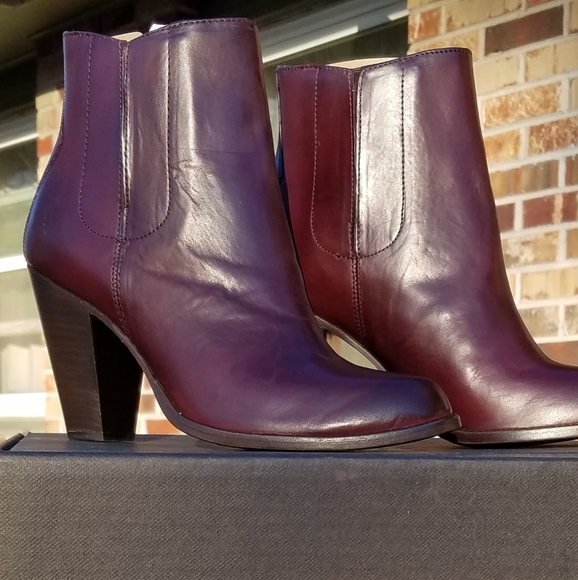 frye jenny jet bootie